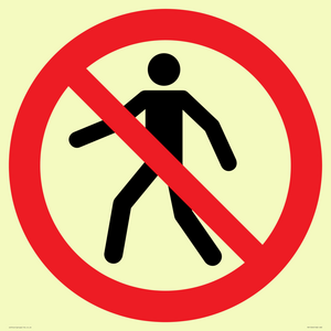 P004 Prohibition: No thoroughfare